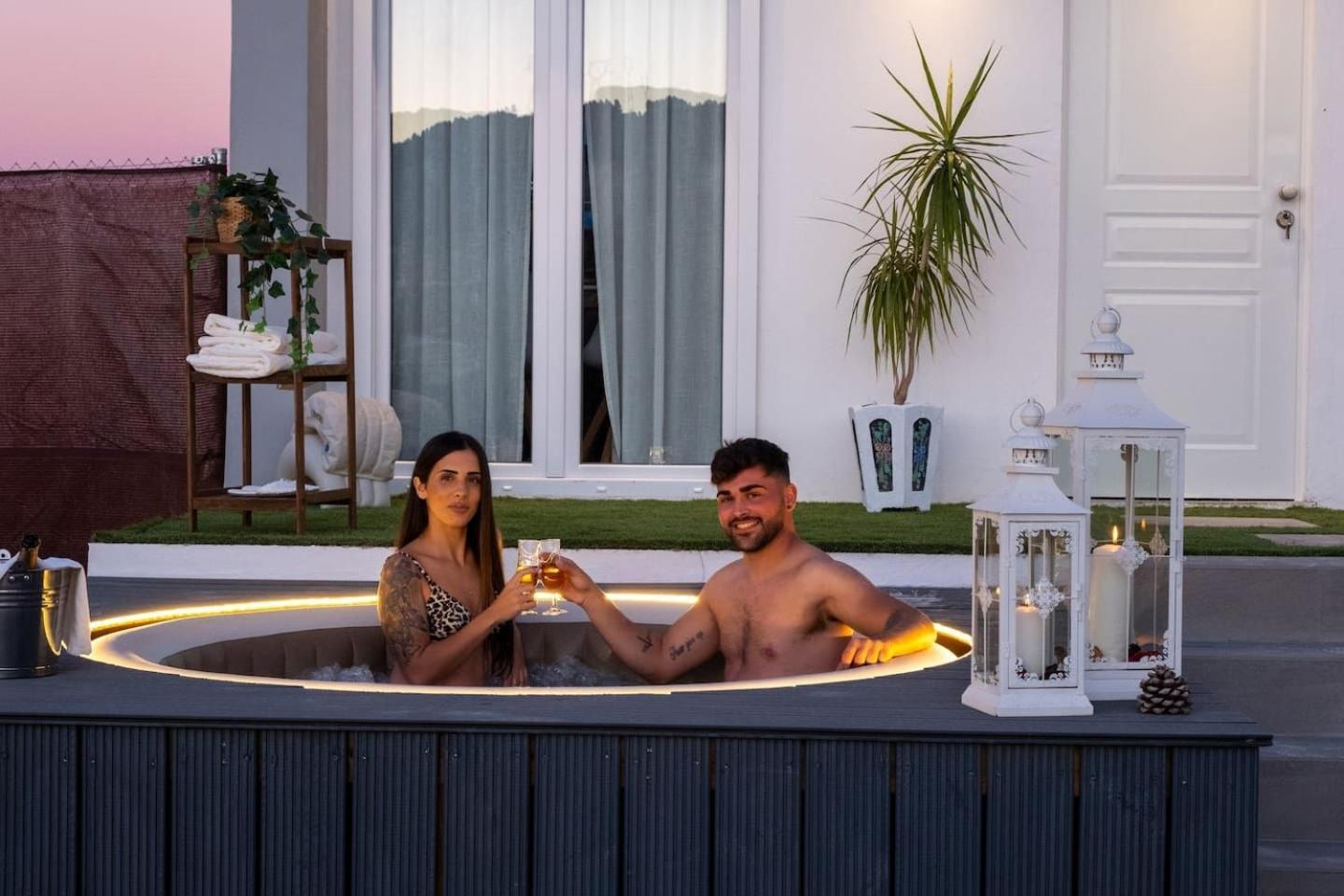Mrs Casita Tentacion Con Jacuzzi Privado Malaga Luaran gambar